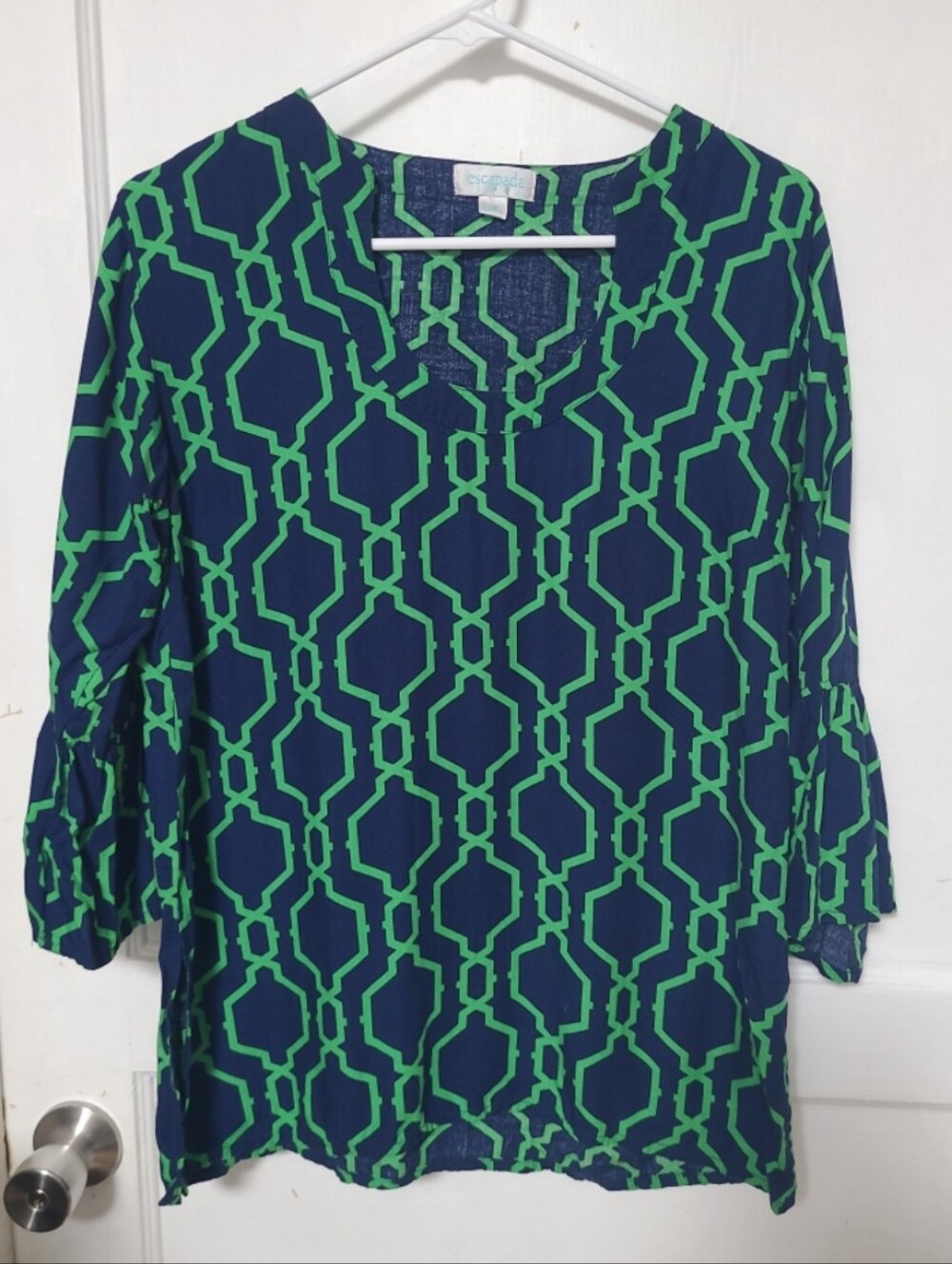 Escapada Navy and Green Geometric Blouse Top MEDIUM